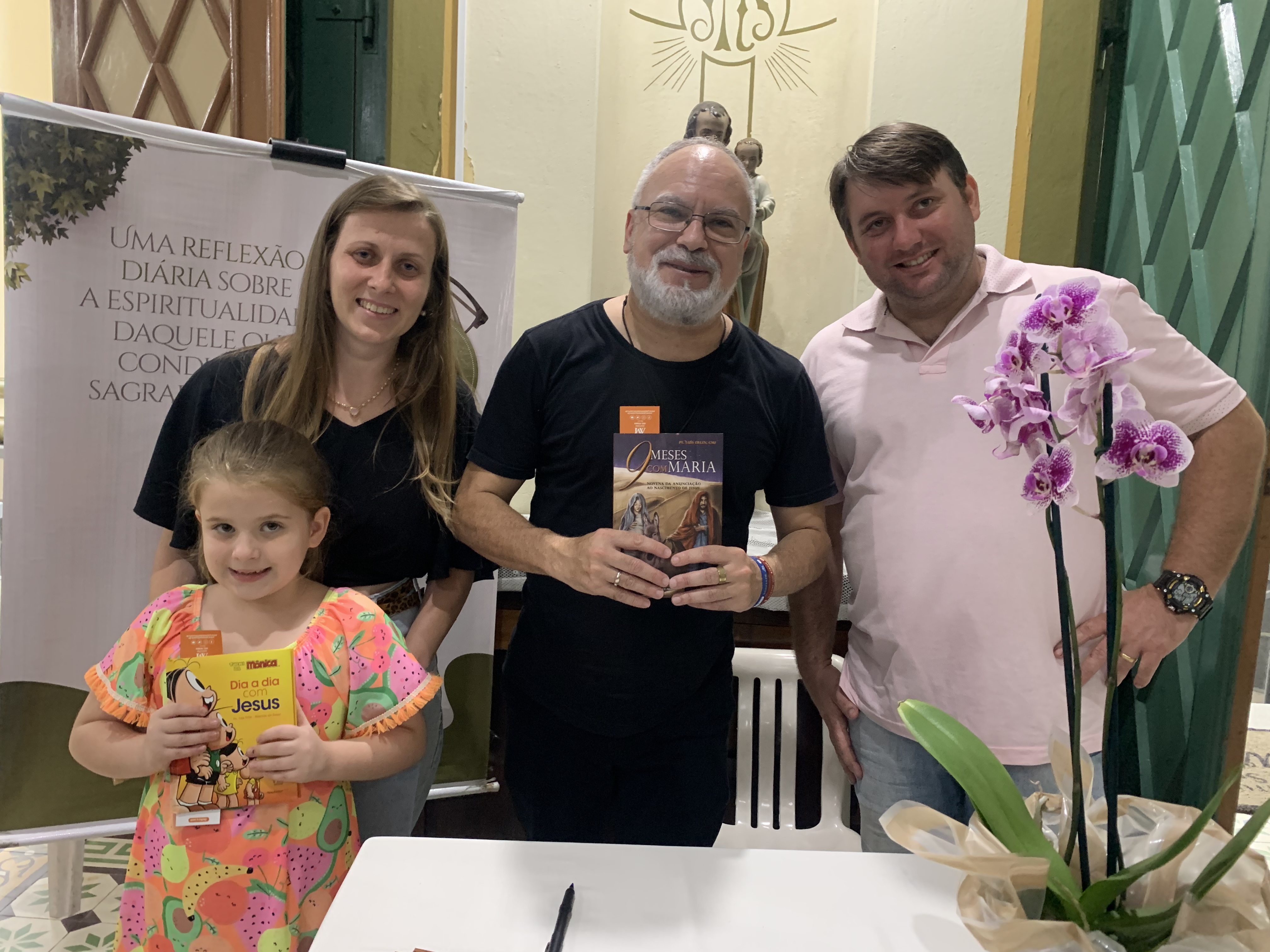 Santuário Nossa Senhora de Caravaggio - Azambuja - Brusque (SC) Santuário Nossa Senhora de Caravaggio - Azambuja - Brusque (SC)