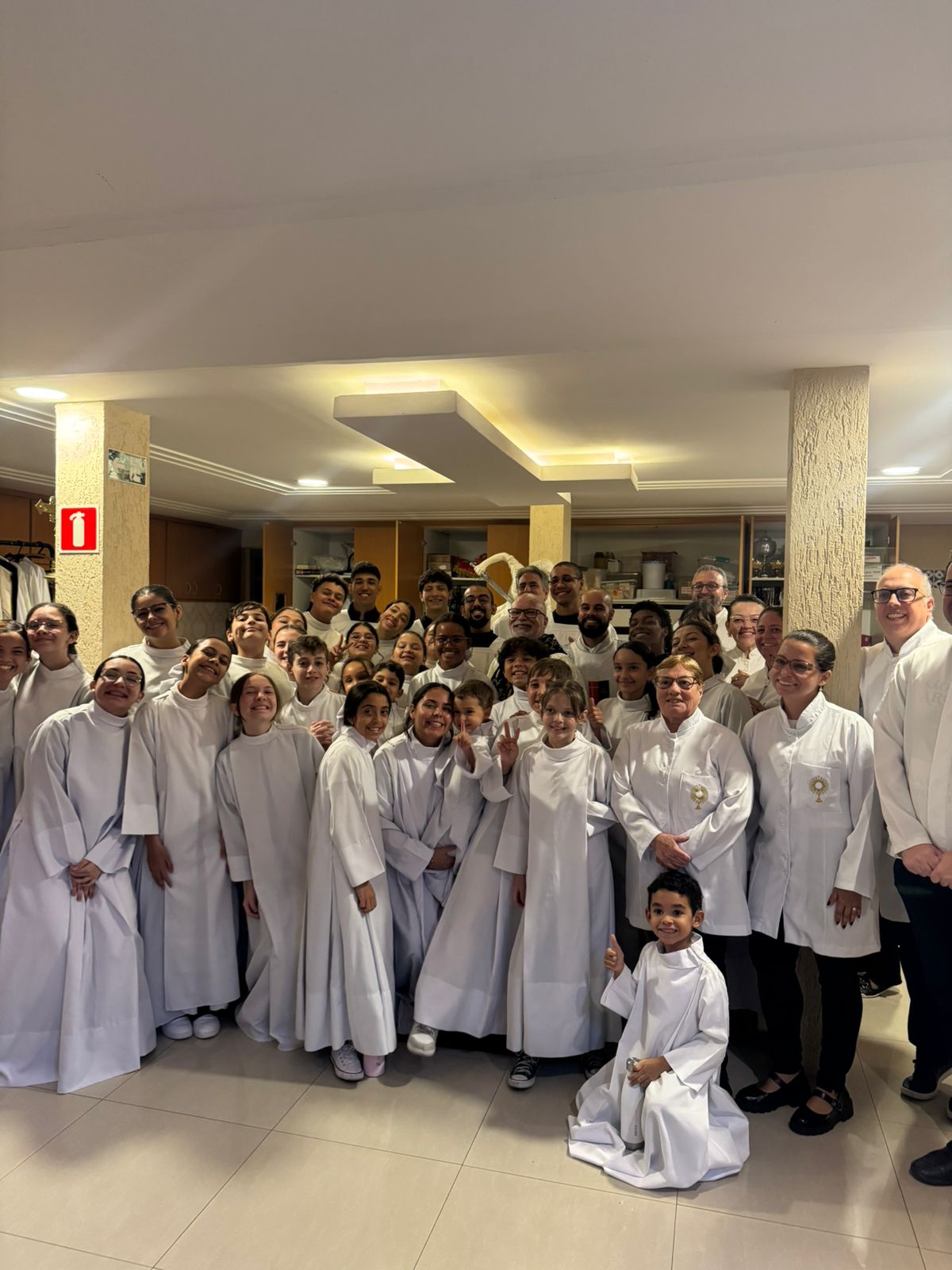 Santa Missa e Sessão de Autógrafos no Santuário Mãe dos Aflitos Santa Missa e Sessão de Autógrafos no Santuário Mãe dos Aflitos