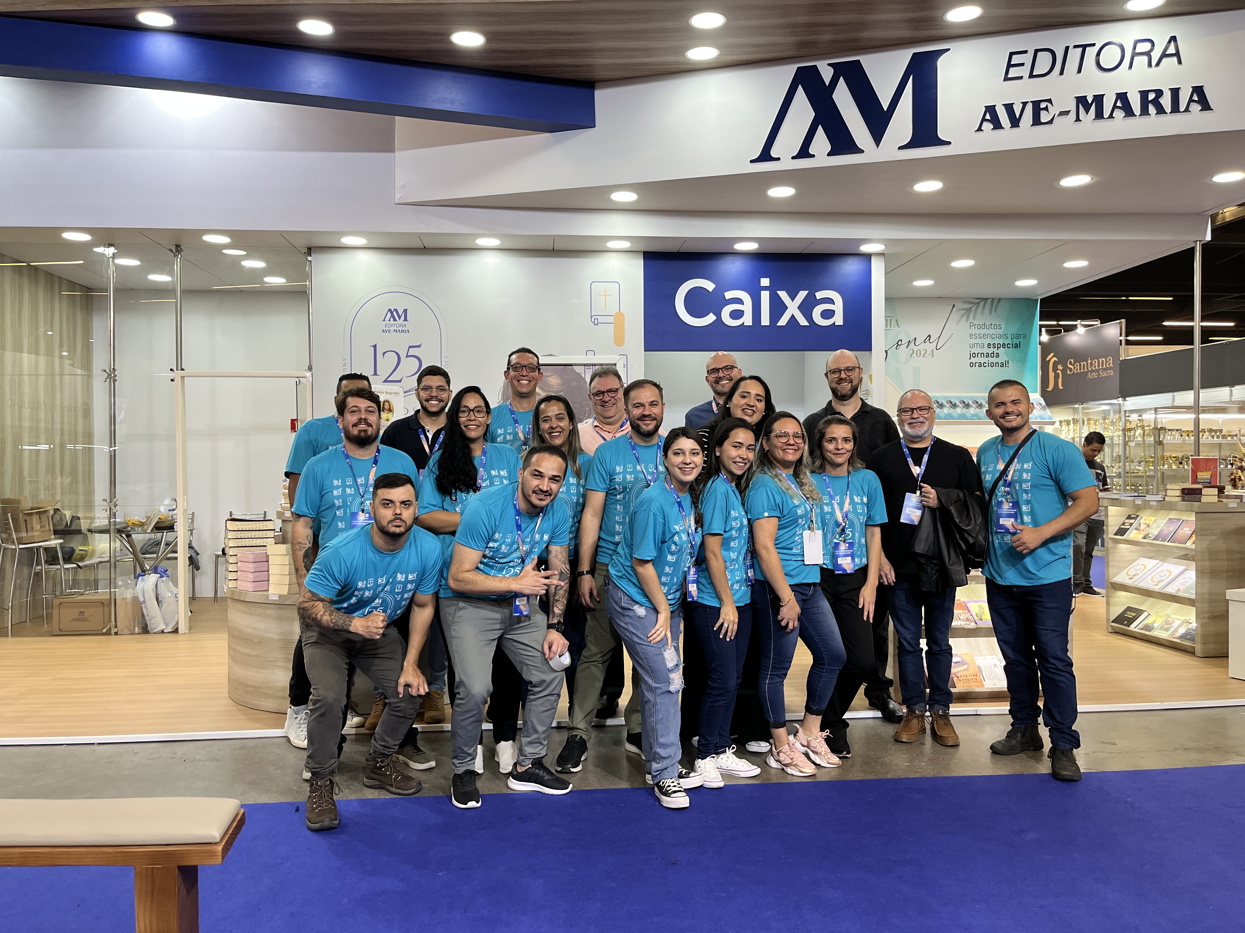 Sessão de autógrafos na ExpoCatólica 2023 Sessão de autógrafos na ExpoCatólica 2023