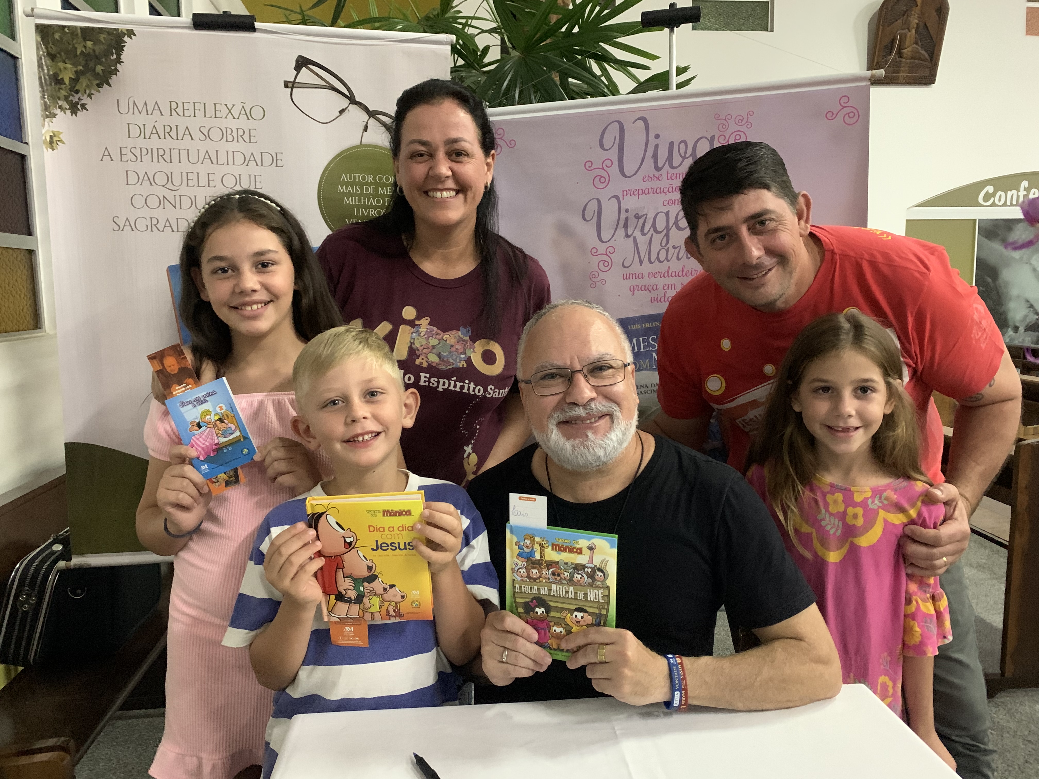 Paróquia Sagrado Coração de Jesus (Movimento dos Campistas) - Brusque (SC) Paróquia Sagrado Coração de Jesus (Movimento dos Campistas) - Brusque (SC)