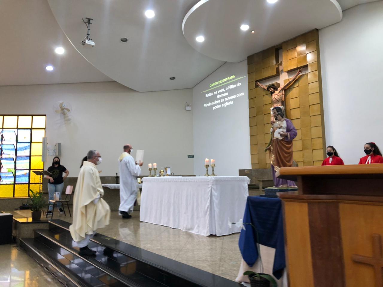 Santuário Nossa Senhora do Carmo - Jacareí (SP) - Diocese de São José dos Campos (SP) Santuário Nossa Senhora do Carmo - Jacareí (SP) - Diocese de São José dos Campos (SP)