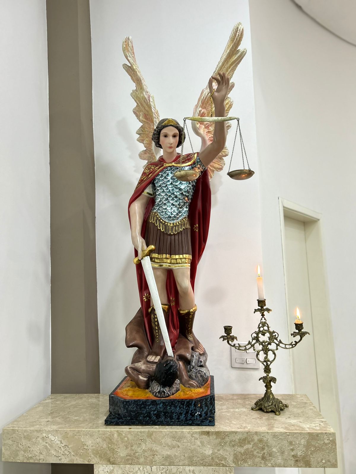 Santa Missa na Paróquia São Miguel Arcanjo Santa Missa na Paróquia São Miguel Arcanjo